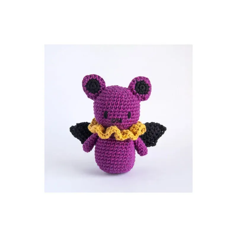 Kit amigurumi Mavis la chauve souris pour Halloween : vue 1