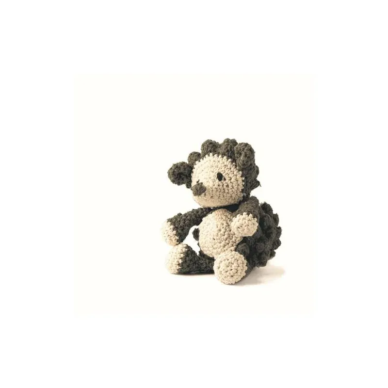 Kit crochet amigurumi Hazel le hérisson, animaux de la forêt : vue 1