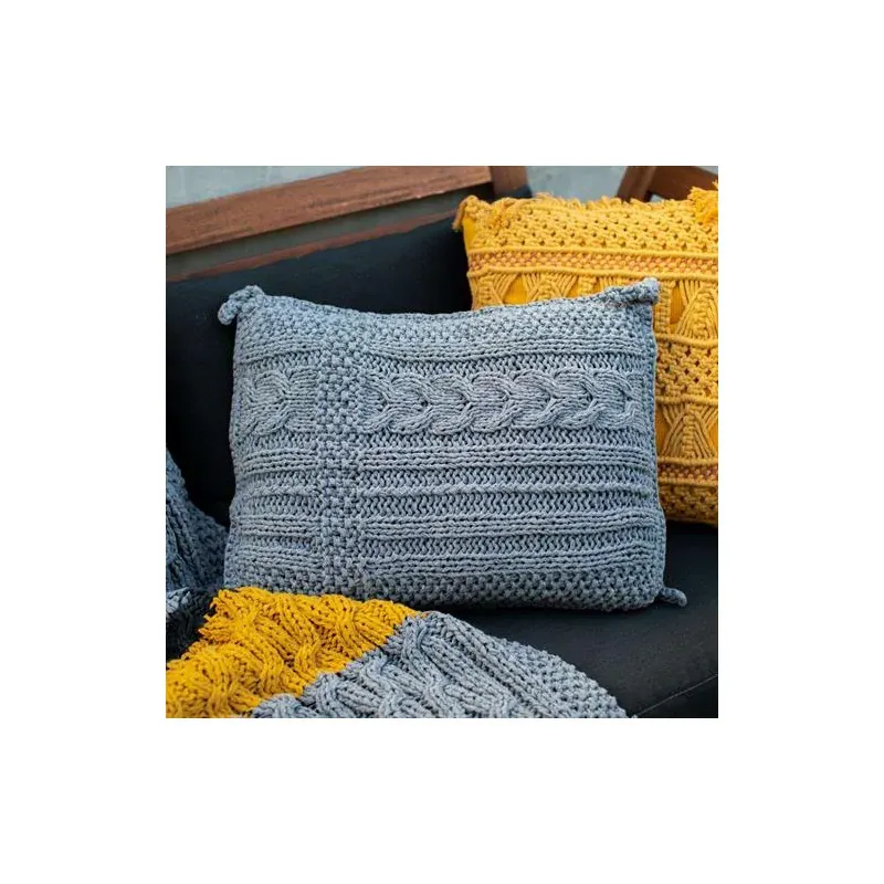 Kit tricot coussin Sesimbra gris pierre Hoooked